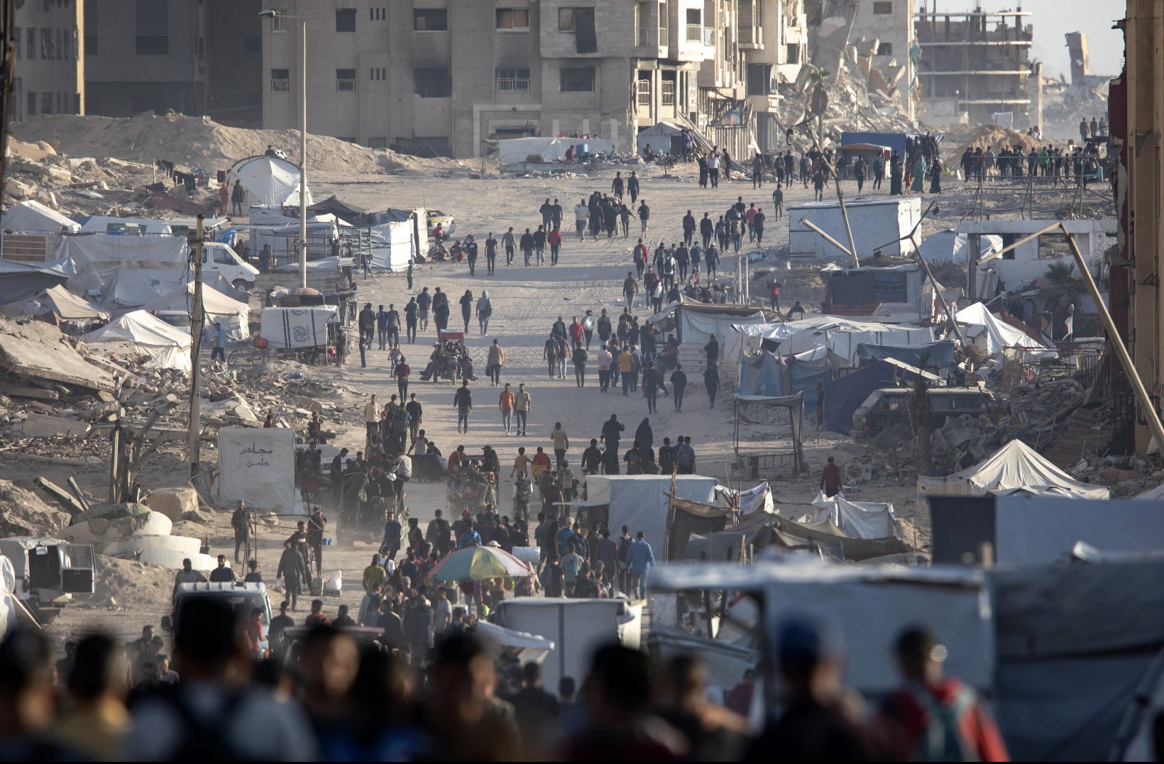 Ipinasara Ang Gaza Aid Center ng Isang Araw Matapos Ang Madugong Insidente!